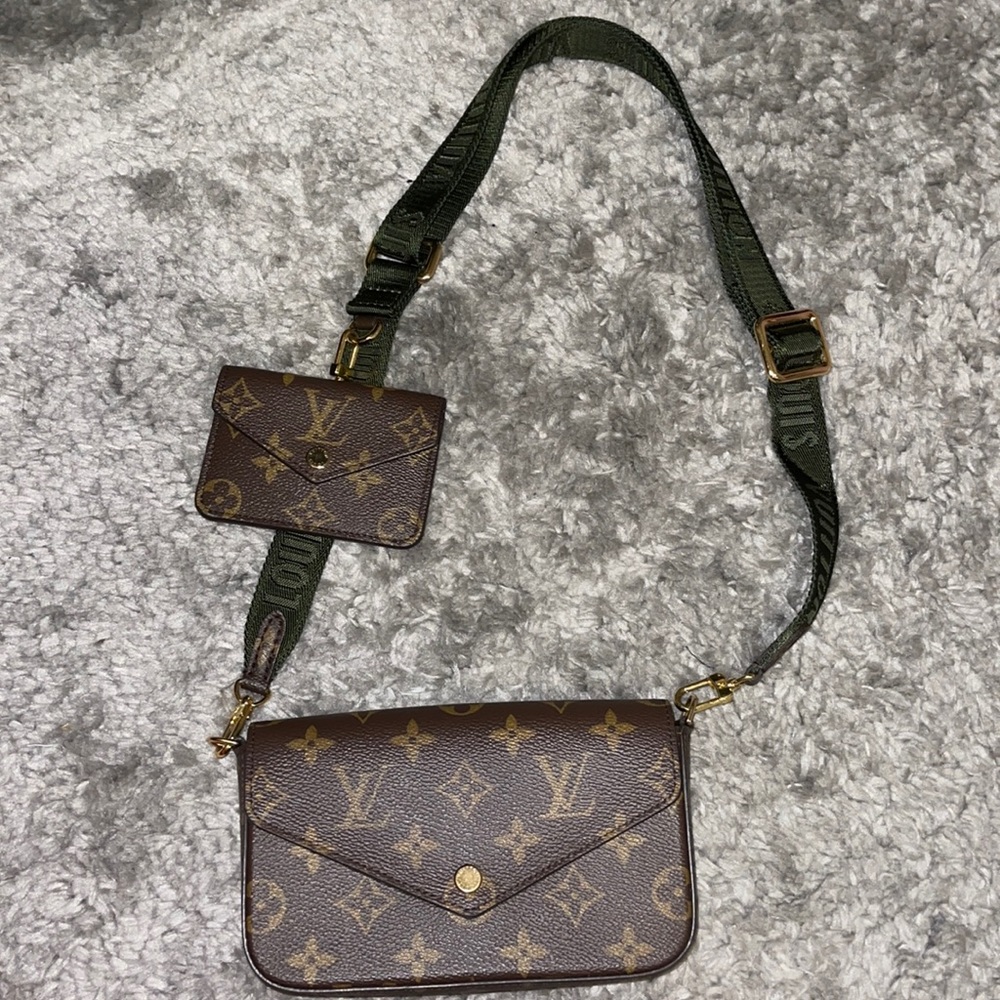 Louis Vuitton FÉLICIE STRAP & GO